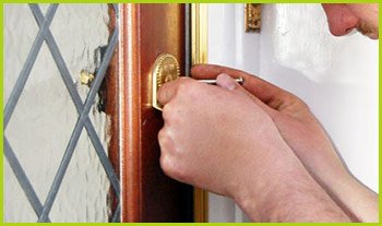 Expert Locksmith Services Skokie, IL 847-713-5692 Expert Locksmith Services Skokie, IL 847-713-5692