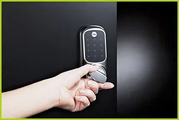 Expert Locksmith Services Skokie, IL 847-713-5692 Expert Locksmith Services Skokie, IL 847-713-5692 - 11-business-locksmiths