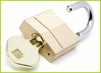 Expert Locksmith Services Skokie, IL 847-713-5692 Expert Locksmith Services Skokie, IL 847-713-5692 - 2-lock-key
